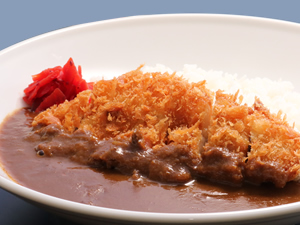 白糸の滝ドライブインレストラン　豚カツカレー　1,100円